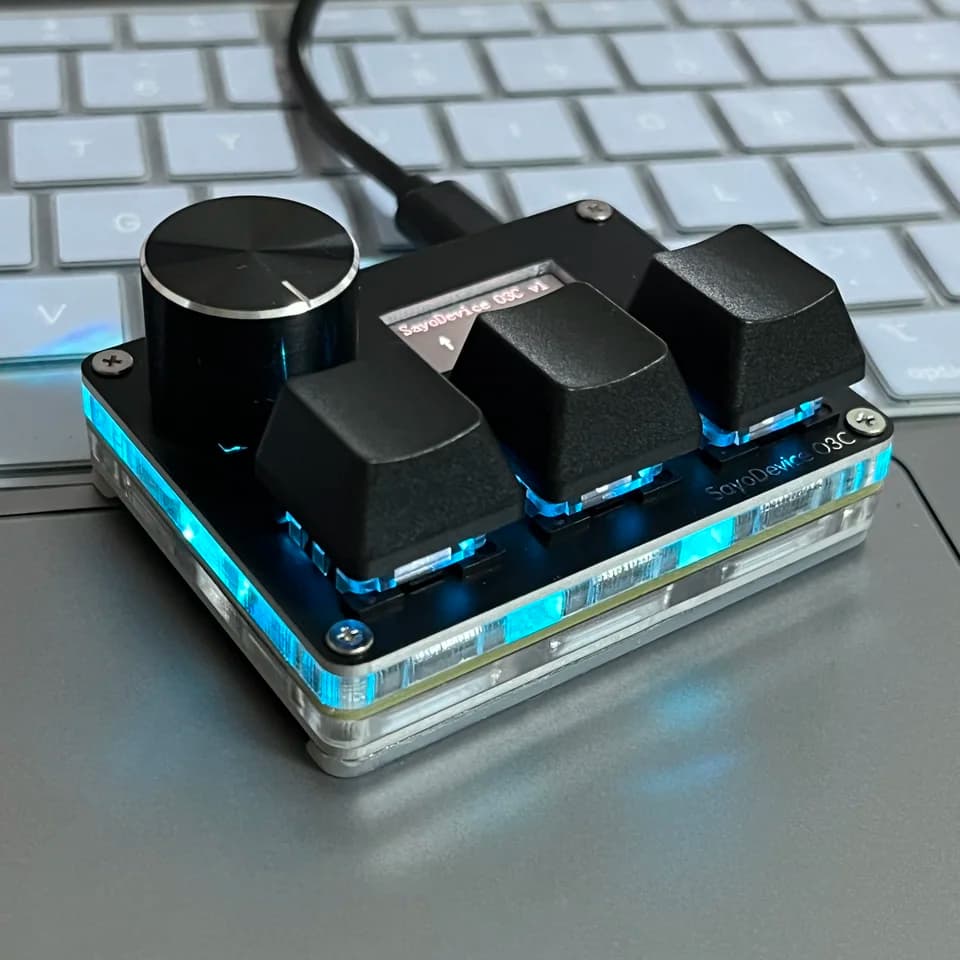 פד מקרו SayoDevice O3C